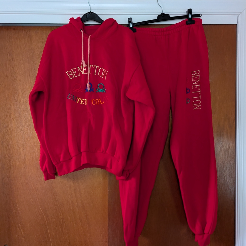 United Colors Of Benetton Unisex Red Tracksuit Set Vintage 90s Colorway M/L